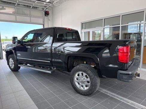 Used 2015 Chevrolet Silverado 3500 High Country AWD/4WD image 4
