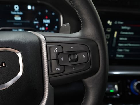 Used 2022 GMC Sierra 1500 Denali w/ Technology Package AWD/4WD image 29