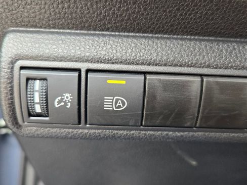 Used 2025 Toyota Corolla LE FWD image 24