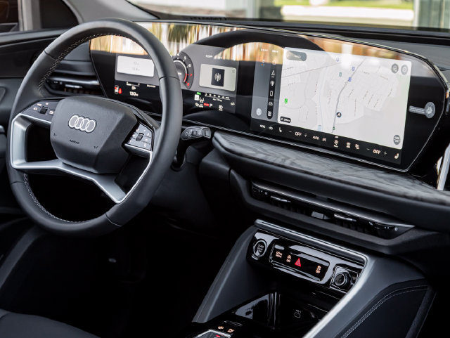 Used 2026 Audi Q5 Premium Plus AWD/4WD image 32