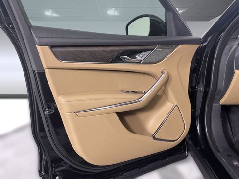 New 2023 Jaguar F-PACE S image 24