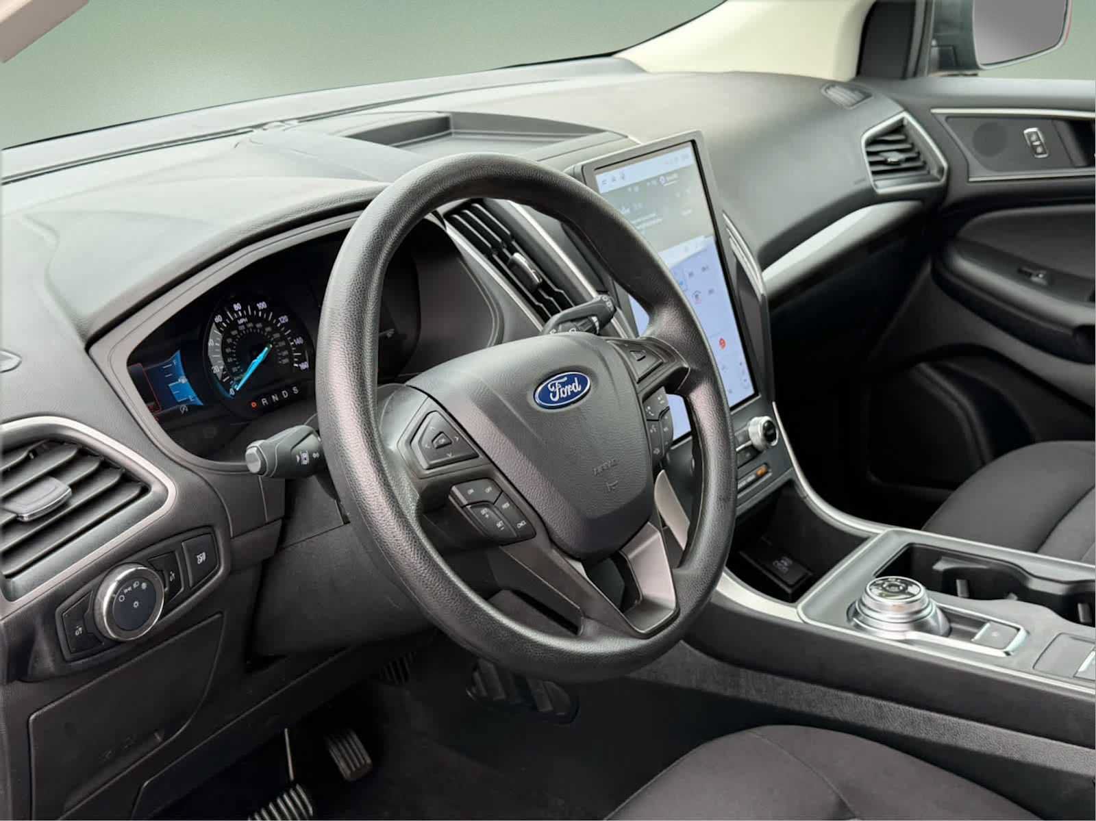 Used 2024 Ford Edge SE AWD/4WD image 28