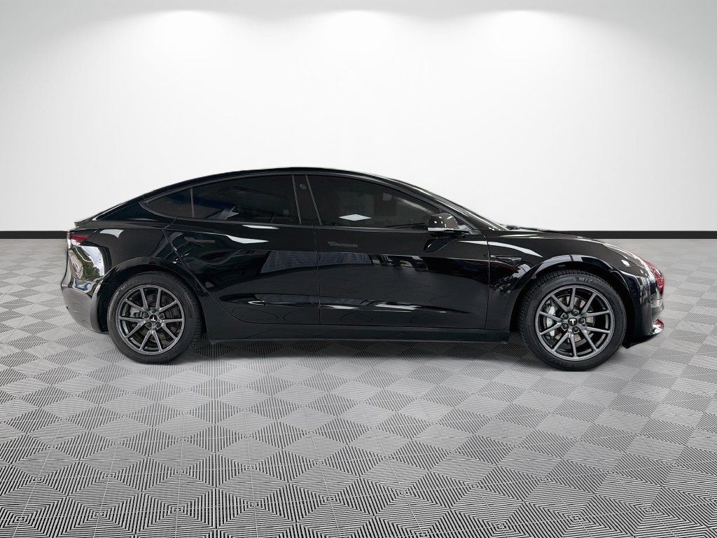 Used 2018 Tesla Model 3 Mid Range RWD image 14