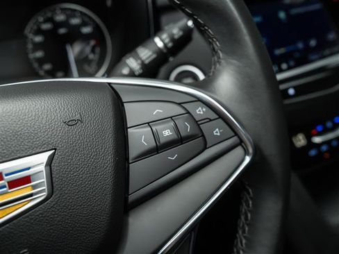 Used 2023 Cadillac XT5 Luxury FWD image 18