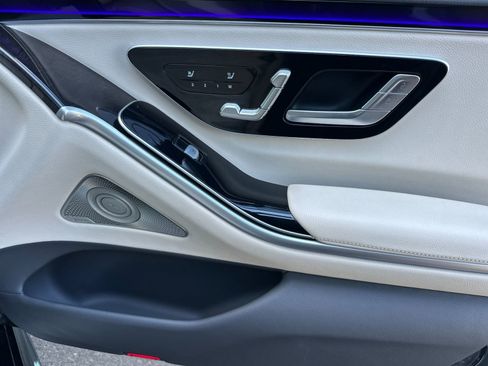 Certified 2022 Mercedes-Benz S 500 4MATIC image 19