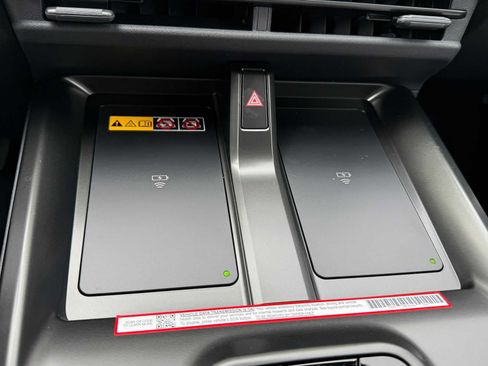 New 2026 Subaru Solterra Premium w/ Premium Convenience Package AWD/4WD image 17