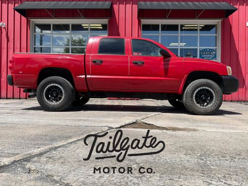 Used 2006 Dodge Dakota ST AWD/4WD image 1