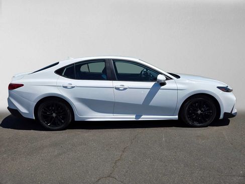 Certified 2025 Toyota Camry SE FWD image 2