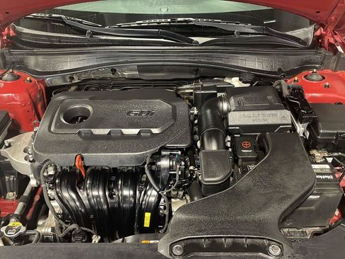Used 2019 Kia Optima S w/ S Panoramic Sunroof Package FWD image 9