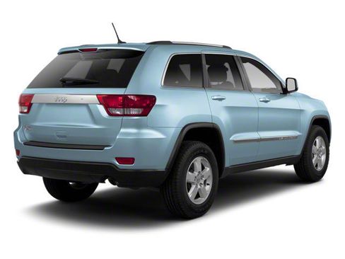Used 2013 Jeep Grand Cherokee Limited RWD image 2