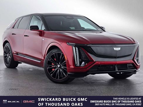 New 2026 Cadillac Lyriq V image 1