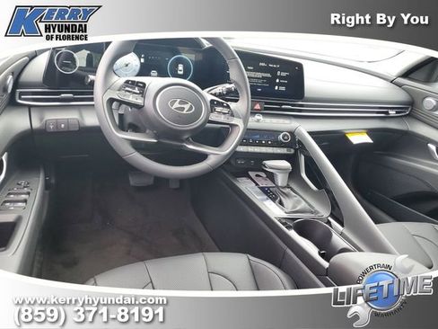 New 2026 Hyundai Elantra Limited FWD image 9