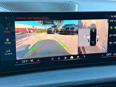 Used 2025 BMW i4 eDrive40 w/ M Sport Package image 15