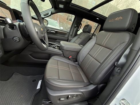 New 2026 Chevrolet Tahoe High Country image 18