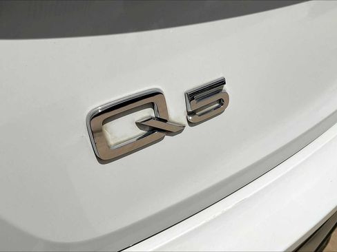 Used 2021 Audi Q5 2.0T Premium w/ Convenience Package AWD/4WD image 30