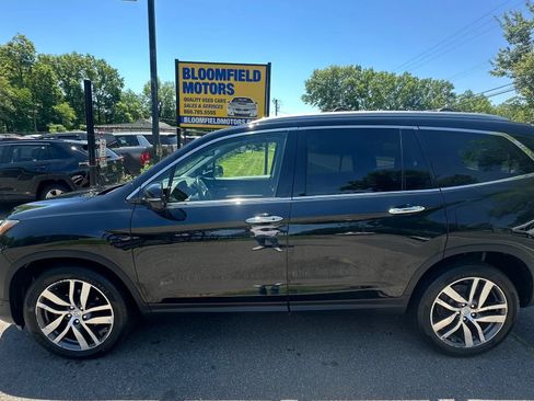 Used 2016 Honda Pilot Touring image 9