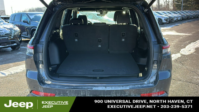 New 2026 Jeep Grand Cherokee Altitude AWD/4WD image 22