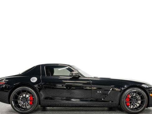 Used 2014 Mercedes-Benz SLS AMG GT Coupe image 2