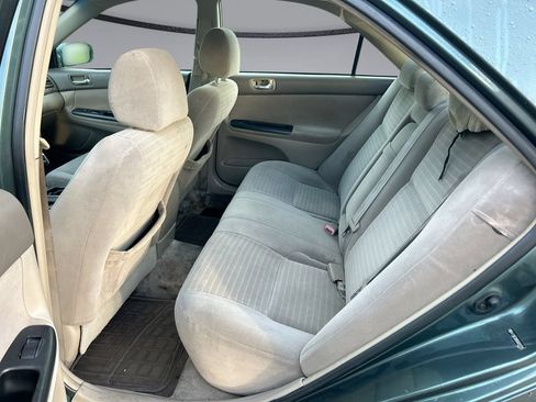 Used 2005 Toyota Camry LE w/ Fleet Convenience Pkg FWD image 25
