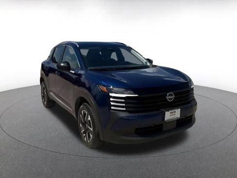 Used 2026 Nissan Kicks SV w/ Cold Weather Package AWD/4WD image 3