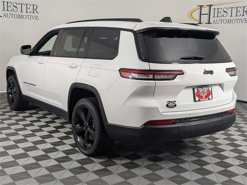 Certified 2023 Jeep Grand Cherokee L Altitude image 5