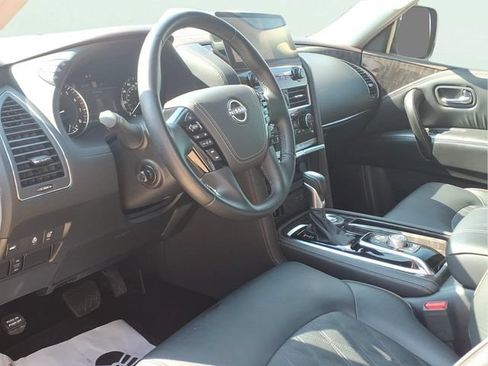 Used 2023 Nissan Armada Platinum w/ Captain's Chairs Package RWD image 8