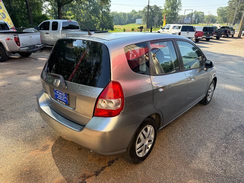 Used 2008 Honda Fit image 6