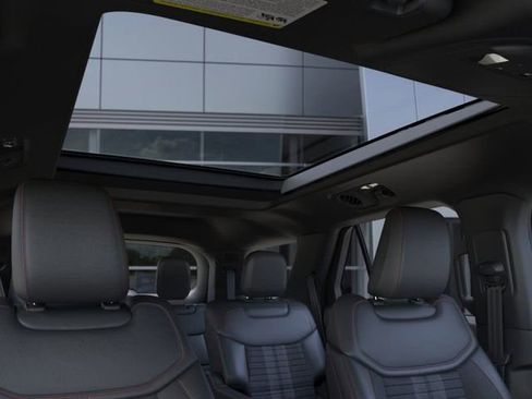 New 2026 Ford Explorer ST-Line w/ ST-Line Street Pack image 22