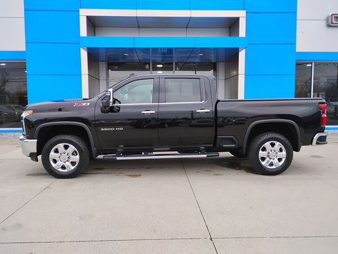 Used 2021 Chevrolet Silverado 3500 LTZ w/ LTZ Plus Package image 31