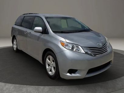 Used 2015 Toyota Sienna LE