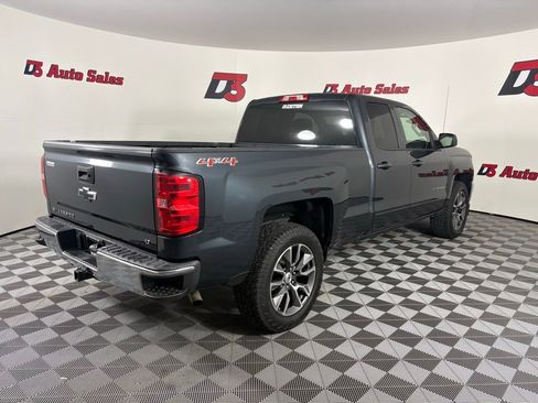 Used 2017 Chevrolet Silverado 1500 LT w/ All Star Edition AWD/4WD image 7