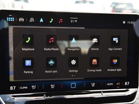 New 2026 Volkswagen Golf image 14