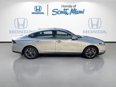 New 2025 Honda Accord EX-L image 8