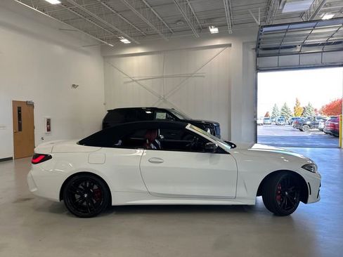 Used 2022 BMW 430i xDrive Convertible w/ M Sport Package image 5