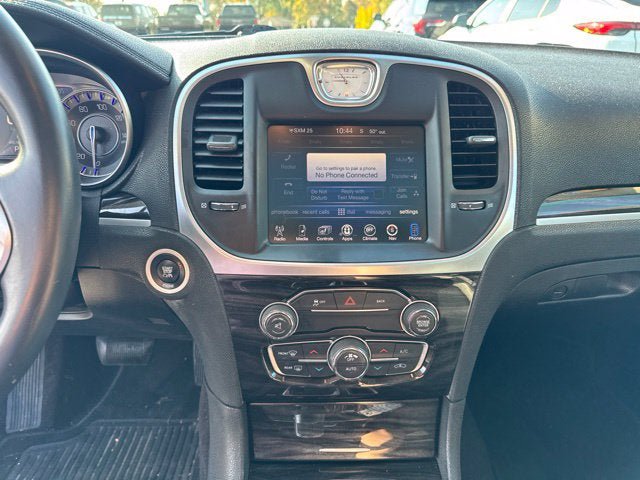 Used 2016 Chrysler 300 Limited AWD/4WD image 14