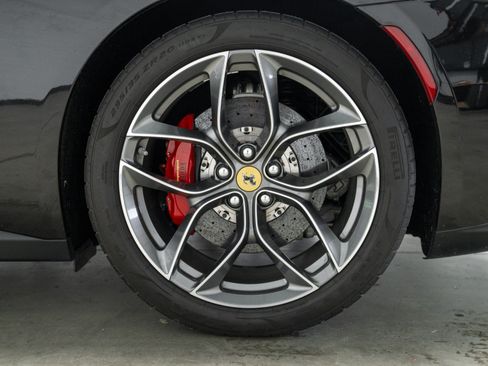 Used 2020 Ferrari GTC4Lusso T RWD image 10