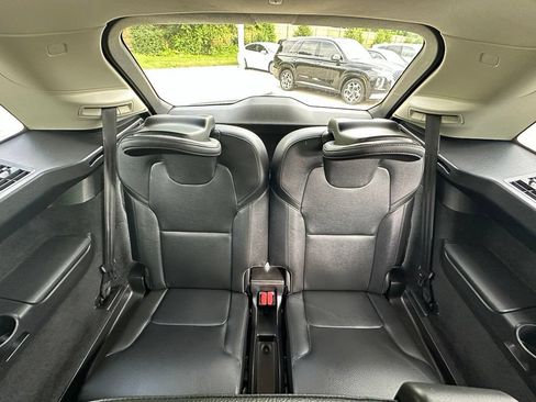 Used 2023 Volvo XC90 T8 Plus w/ Protection Package Premier AWD/4WD image 17