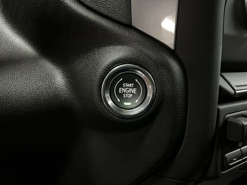 New 2025 GMC Sierra 3500 Pro image 16