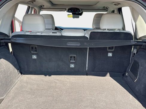 Used 2023 Jeep Grand Cherokee Overland w/ Adv Protech Group III image 12