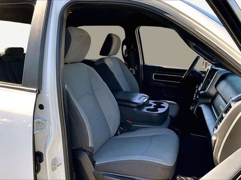 Used 2024 RAM 2500 Big Horn image 28