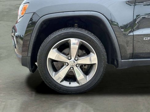 Used 2016 Jeep Grand Cherokee Limited AWD/4WD image 10