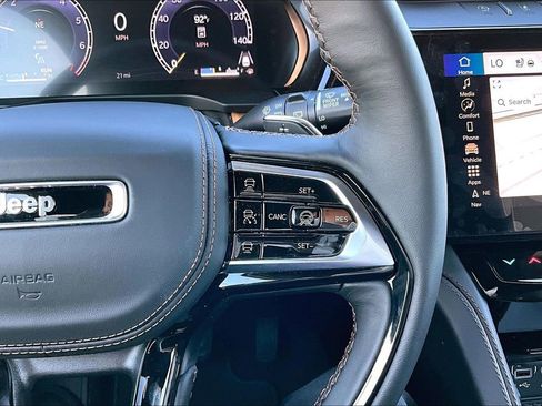 New 2026 Jeep Grand Cherokee L Summit w/ Obsidian Package image 7