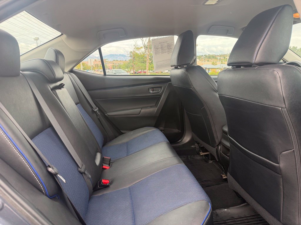 Used 2018 Toyota Corolla SE FWD image 27