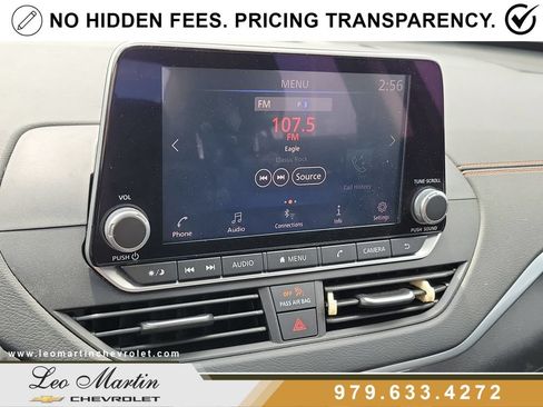 Used 2022 Nissan Altima 2.5 SR FWD image 23