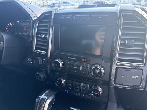 Used 2018 Ford F150 Raptor w/ Equipment Group 802A Luxury image 29