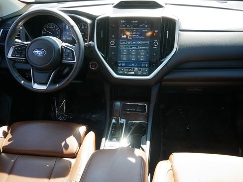 Certified 2024 Subaru Ascent Touring AWD/4WD image 10