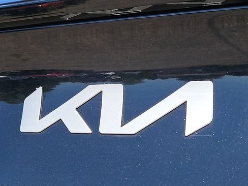 Certified 2023 Kia Sportage SX FWD image 35
