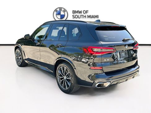 Certified 2023 BMW X5 xDrive40i w/ M Sport Package image 5