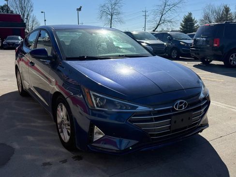 Used 2020 Hyundai Elantra SEL image 2