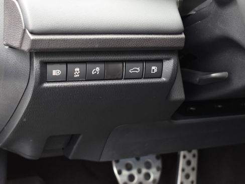 Used 2025 Toyota Camry XSE image 22